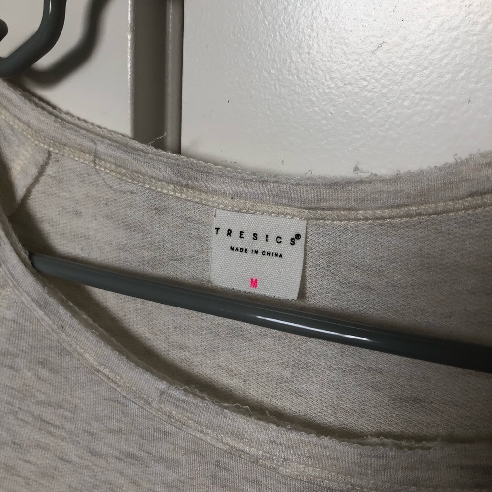 Women’s long sleeve tan top M - Picture 3 of 3
